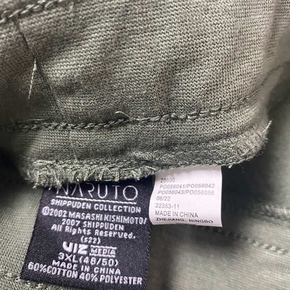 New solid jogger pants with string. - Picture 4 of 9